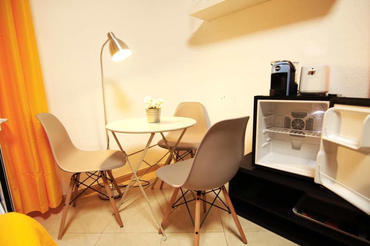 Arriola Rooms มาลากา ภายนอก รูปภาพ